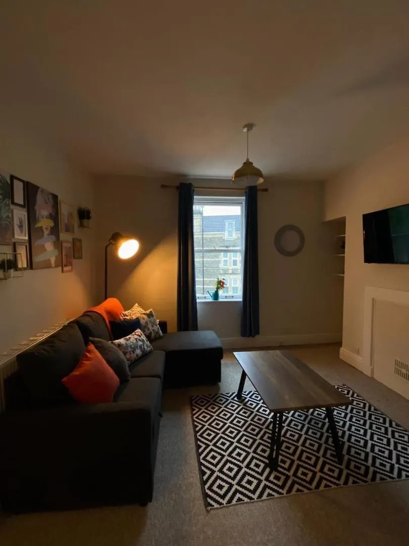 Apartment Stylish 2Br Getaway Near Bath'S Best Spots! United Kingdom