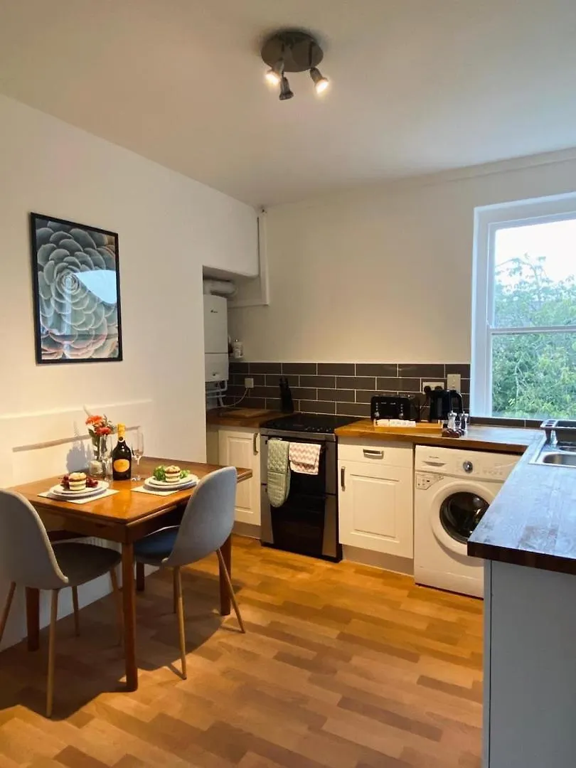 Stylish 2Br Getaway Near Bath'S Best Spots! United Kingdom